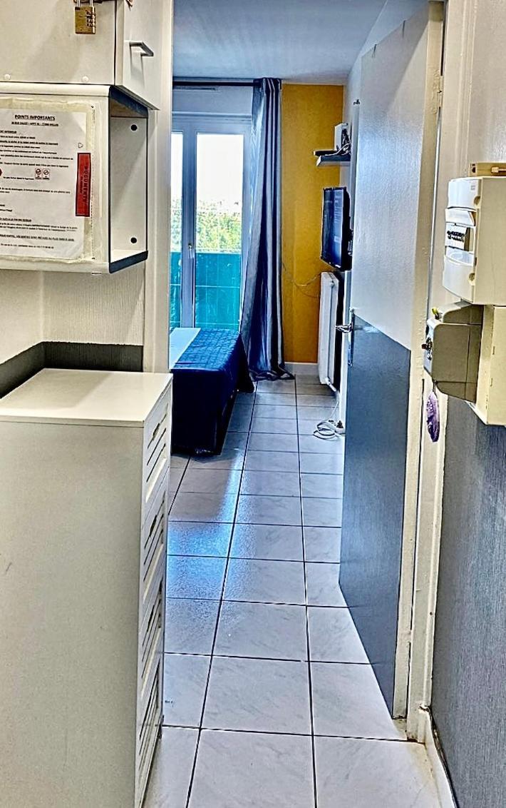 Appartement Proche Gare Et Centre Ville Melun Exteriér fotografie
