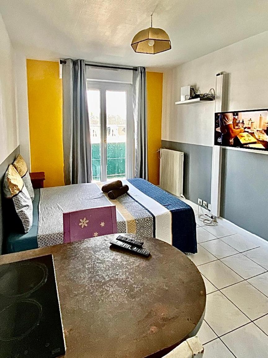 Appartement Proche Gare Et Centre Ville Melun Exteriér fotografie